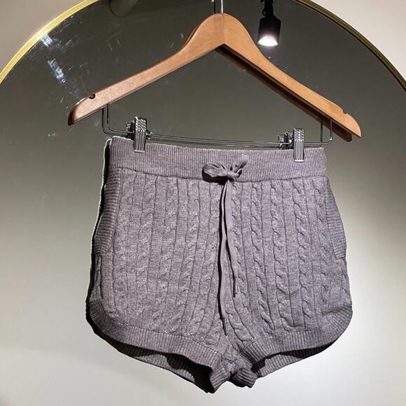 Grey Cable Knit Shorts M - Picture 3 of 5